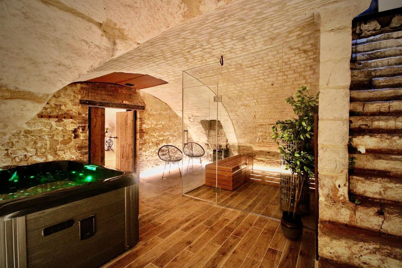 Appartement Gaalor***** - Jacuzzi & Sauna A *